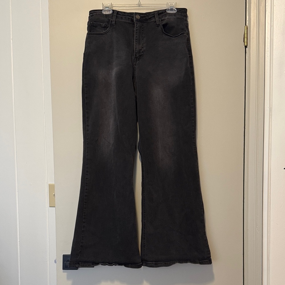 Women's Black Flared Jeans
